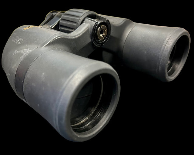 nikon aculon a211 8 x 42 binoculars - Idaho Pawn & Gold